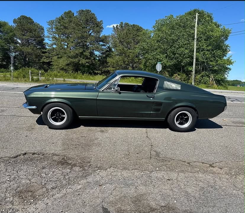 Restored 1967 Ford Mustang Fastback Highland green 302/5 speed for sale