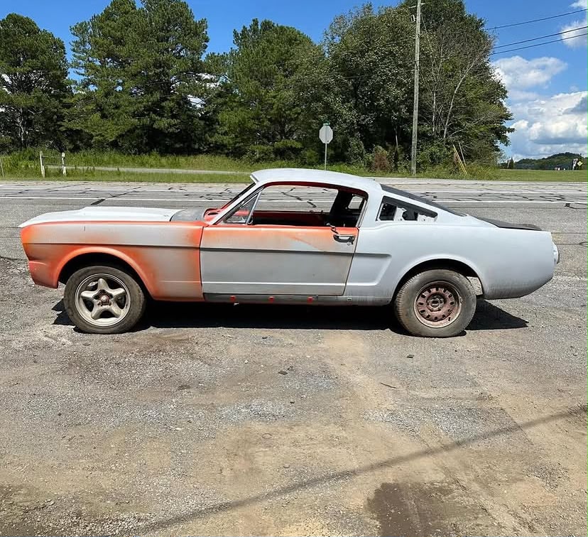 Super solid 1965 Ford Mustang Fastback Project