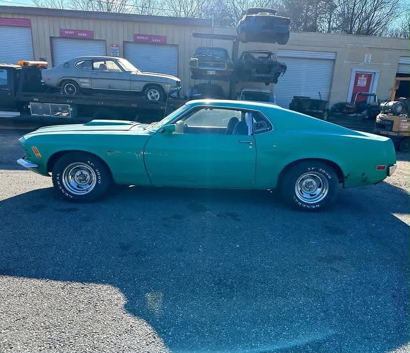 Yard driving FACTORY GRABBER GREEN 1970 Mustang Sportsroof for sale